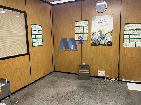 Fotograf�a de Nave comercial en venta