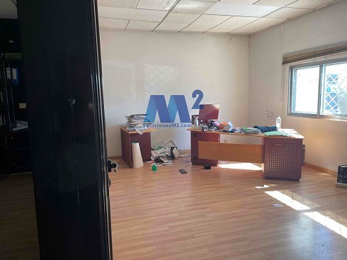 Fotograf�a de Nave comercial en venta