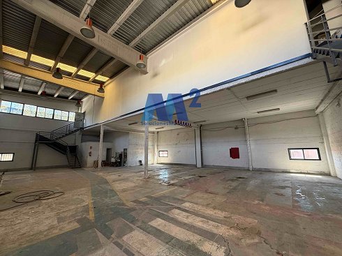 Fotograf�a de Nave industrial en alquiler