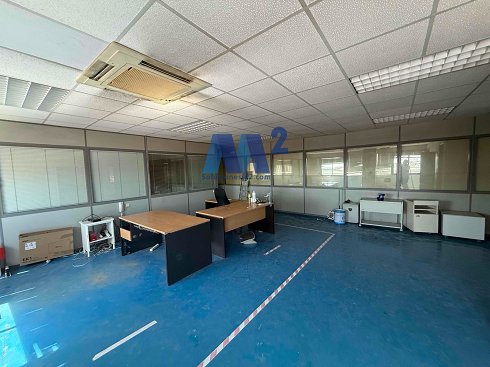 Fotograf�a de Nave industrial en alquiler