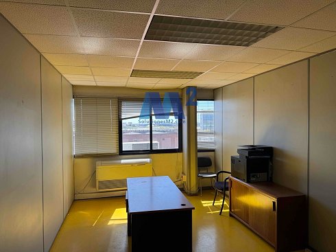 Fotograf�a de Nave industrial en alquiler