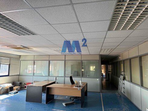 Fotograf�a de Nave industrial en alquiler