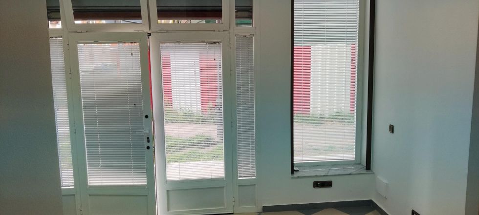 Fotograf�a de OFICINA 25 m� + peque�o almac�n + ba�o ***en planta calle*** (Carabanchel - comillas).