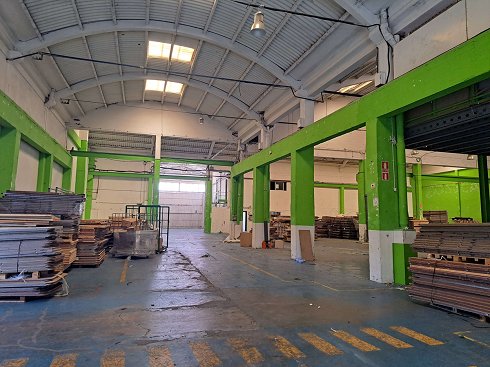 Fotograf�a de Nave industrial en alquiler  [2926]