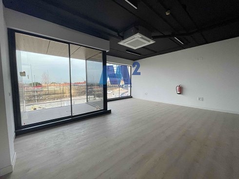 Fotograf�a de Nave industrial en venta