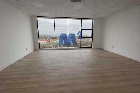 Fotograf�a de Nave industrial en venta