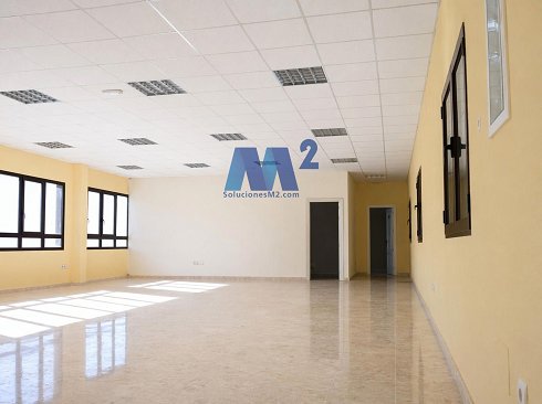 Fotograf�a de Nave industrial en alquiler