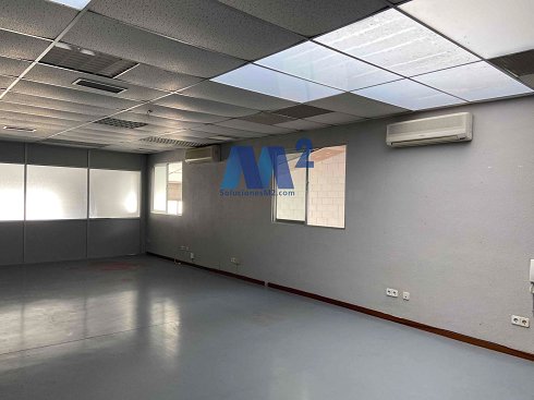 Fotograf�a de Nave industrial en alquiler