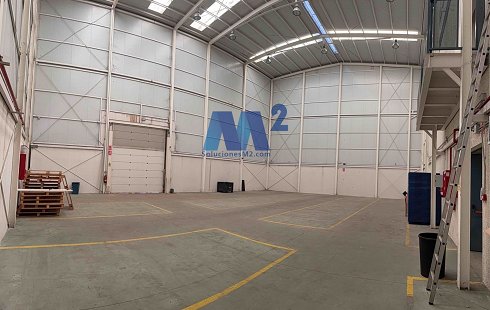 Fotograf�a de Nave industrial en alquiler