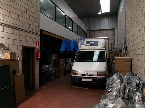 Fotograf�a de Nave industrial en alquiler