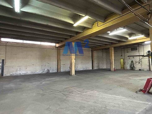 Fotograf�a de Nave industrial en alquiler