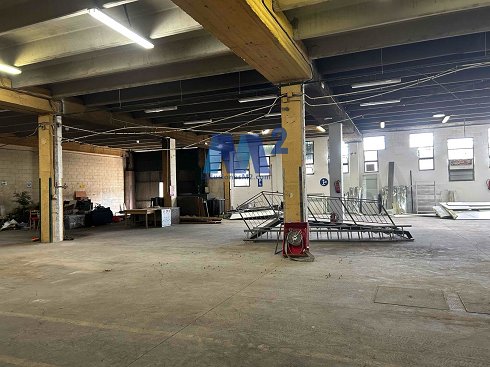 Fotograf�a de Nave industrial en alquiler