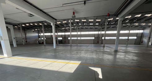 Fotograf�a de Nave industrial en alquiler  [2933]