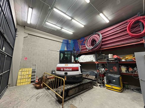 Fotograf�a de Nave industrial en venta