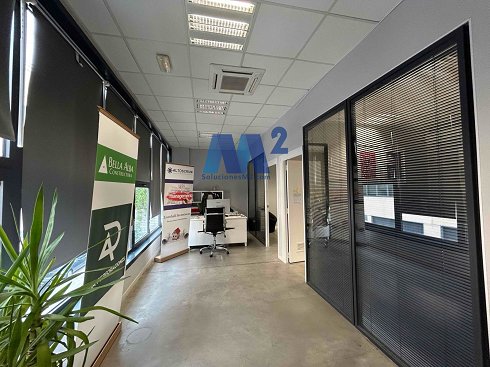 Fotograf�a de Nave industrial en venta