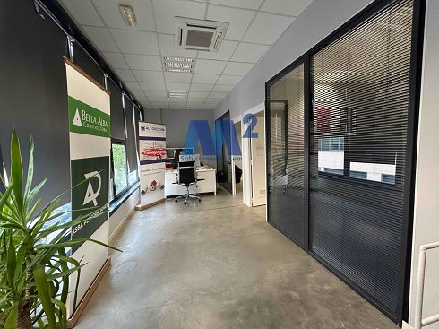 Fotograf�a de Nave industrial en venta