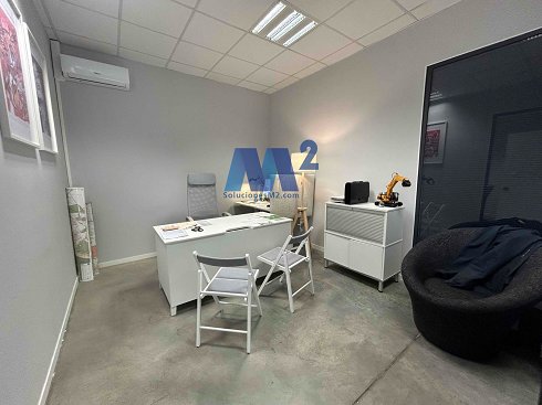 Fotograf�a de Nave industrial en venta