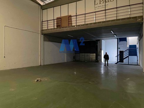 Fotograf�a de Nave industrial en alquiler