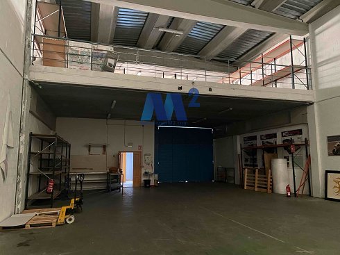 Fotograf�a de Nave industrial en alquiler