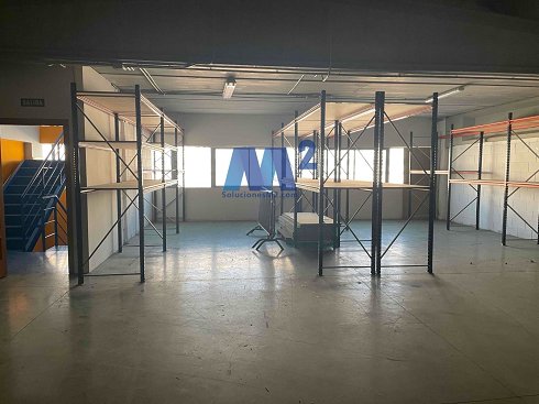 Fotograf�a de Nave industrial en alquiler