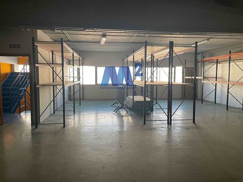 Fotograf�a de Nave industrial en alquiler