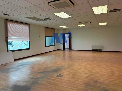 Fotograf�a de Oficina en alquiler