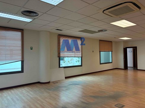 Fotograf�a de Oficina en alquiler