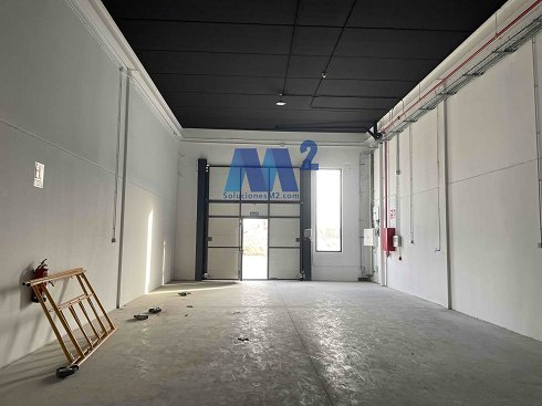 Fotograf�a de Nave industrial en venta