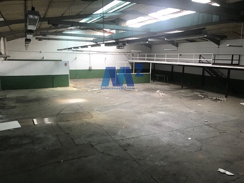 Fotograf�a de Nave industrial en venta