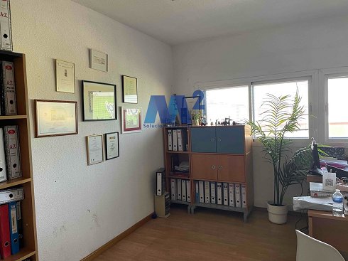 Fotograf�a de Nave industrial en venta