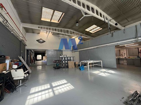 Fotograf�a de Nave industrial en alquiler