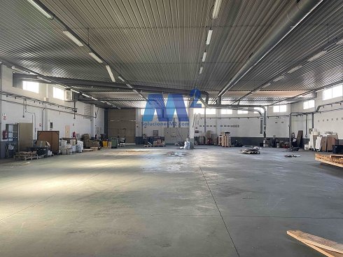 Fotograf�a de Nave industrial en alquiler