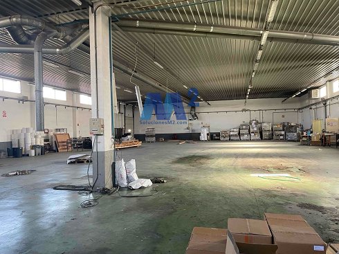 Fotograf�a de Nave industrial en alquiler
