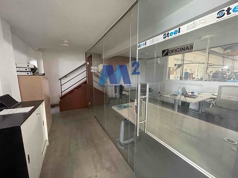 Fotograf�a de Nave industrial en venta