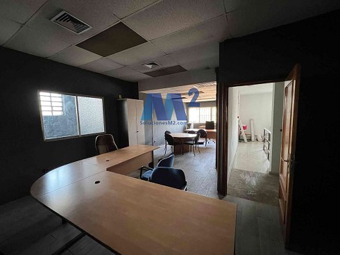 Fotograf�a de Nave industrial en venta