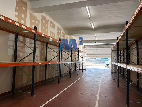 Fotograf�a de Nave industrial en venta