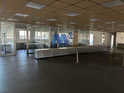 Fotograf�a de Nave industrial en venta