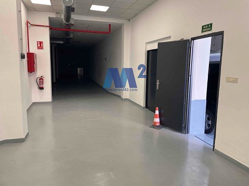 Fotograf�a de Nave industrial en alquiler