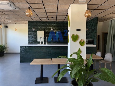 Fotograf�a de Local comercial en alquiler