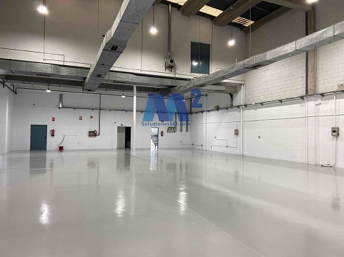Fotograf�a de Nave industrial en alquiler