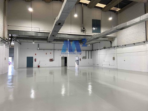 Fotograf�a de Nave industrial en alquiler