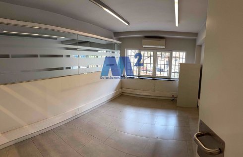 Fotograf�a de Local comercial en venta