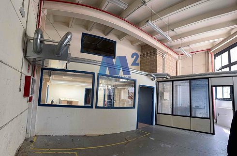 Fotograf�a de Nave industrial en alquiler