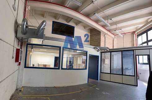Fotograf�a de Nave industrial en alquiler