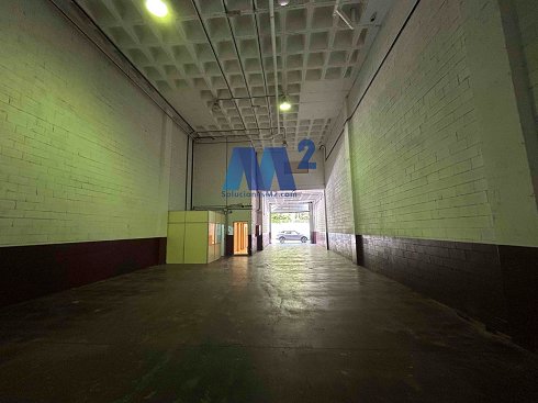 Fotograf�a de Nave industrial en alquiler