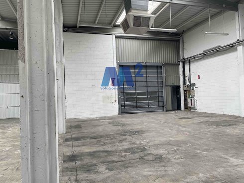 Fotograf�a de Nave industrial en venta