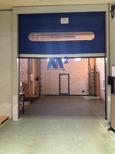 Fotograf�a de Nave industrial en venta