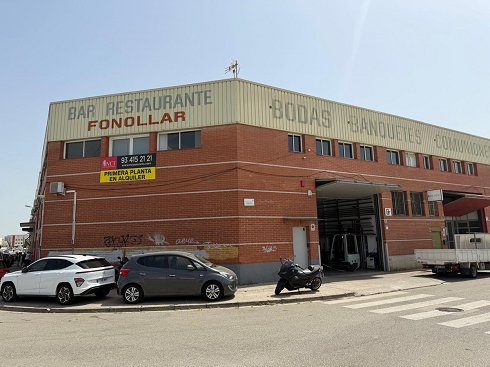 Fotograf�a de Nave industrial en alquiler  [2692]