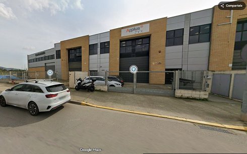 Fotograf�a de Nave industrial en alquiler  [2945]