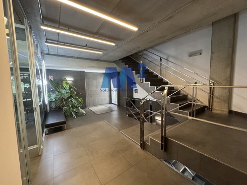 Fotograf�a de Nave industrial en venta